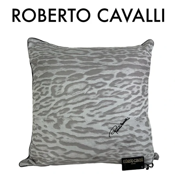 ROBERTO CAVALLI NWT NEW WITH TAG GRAY WHITE BLACK LARGE LEOPARD ACCENT PILLOW - Picture 1 of 11
